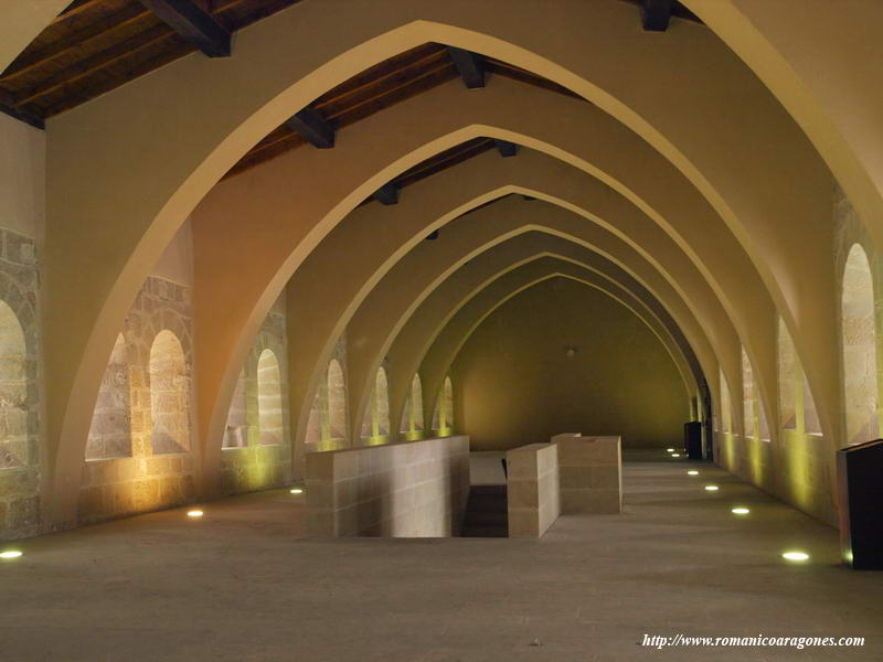 Dormitorio de los monjes sobre el ala del capítulo